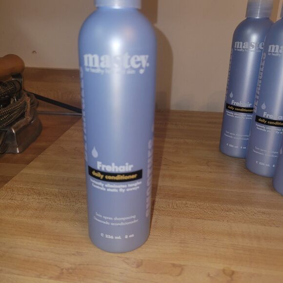 Mastey Frehair Daily Conditioner 8 oz – Lot of 10 Bottles – NEW - Picture 3 of 9